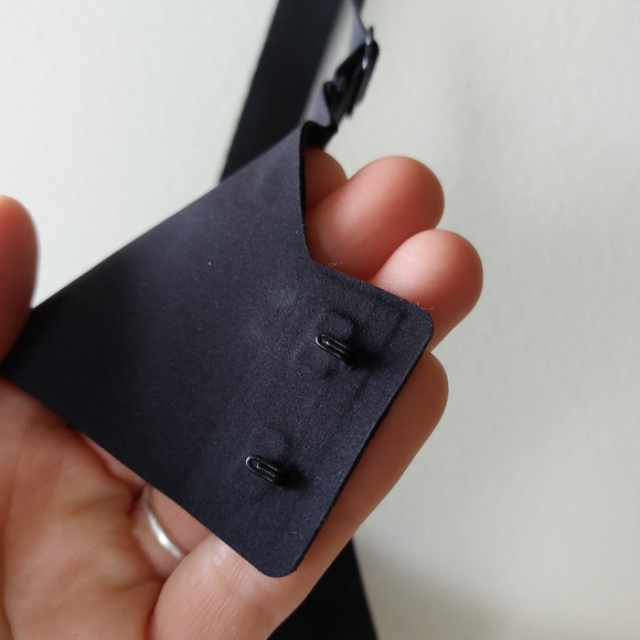 Lululemon Hold True Bra 36A - Picture 6 of 6